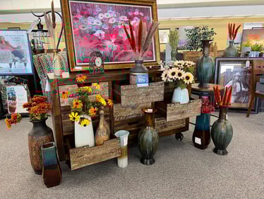 Decor at Slumberland Furniture Store in International Falls,  MN