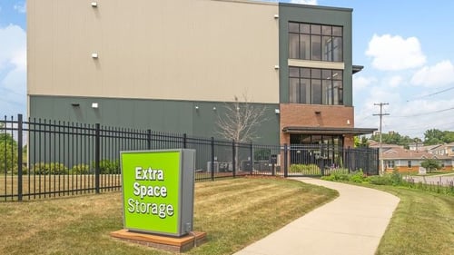 Extra Space Storage