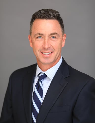 Headshot of Tim Calvert