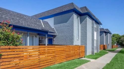 Evana Grove - Google Cover Photo