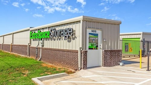 Extra Space Storage