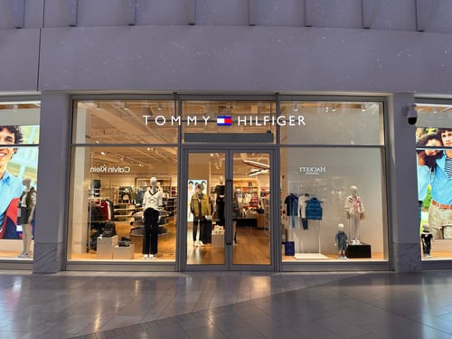 Tommy Hilfiger Outlet in London