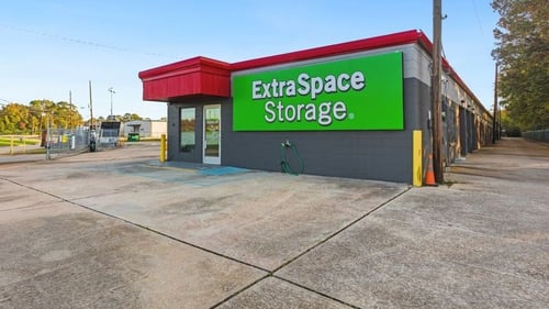 Extra Space Storage