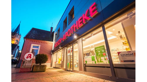 Aussenansicht der Hirsch-Apotheke