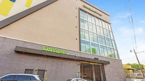 Extra Space Storage