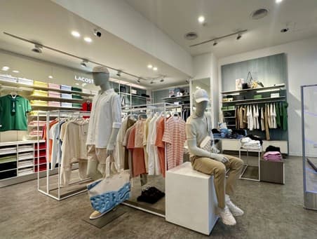 Overall View - In-Store
