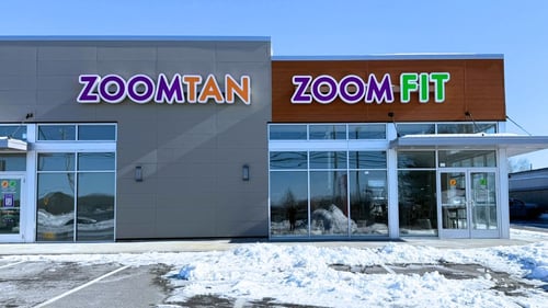 Zoom Tan & Fit store front