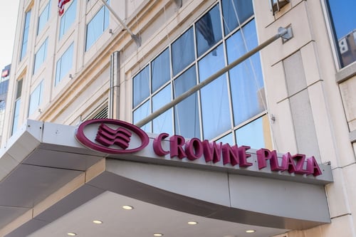Relax and unwind at Crowne Plaza Cleveland at Playhouse Square.