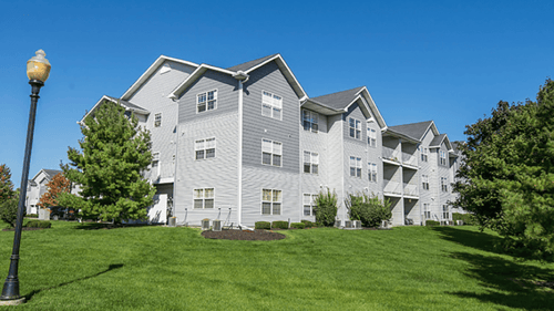 Silver Lake Hills Apartments Exterior