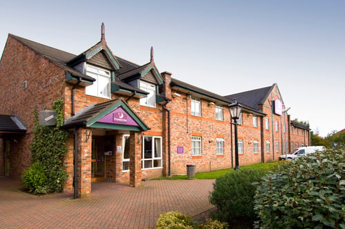 Premier Inn Manchester (Sale) hotel exterior