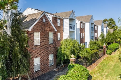 Property Building at The Trails at Mt. Moriah in Memphis, TN