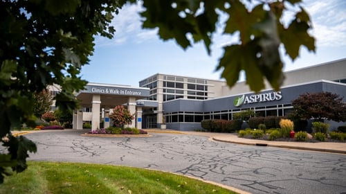 exterior photo of Aspirus Clinics on Plaza Drive
