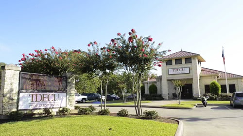 TDECU Brazoria exterior