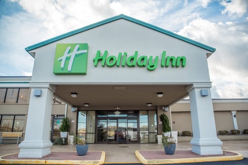 Guests can stay just minutes from the Jersey Shore.