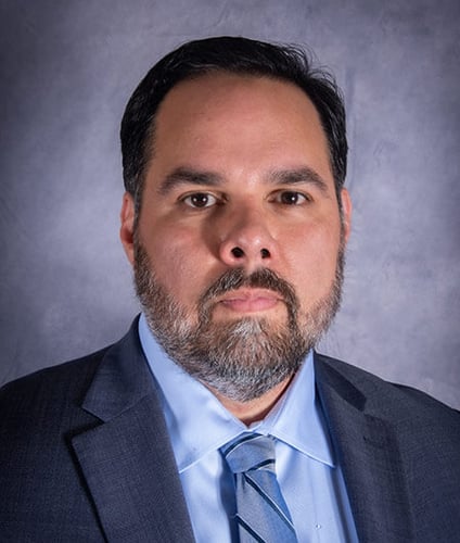 Armando J. Román photo