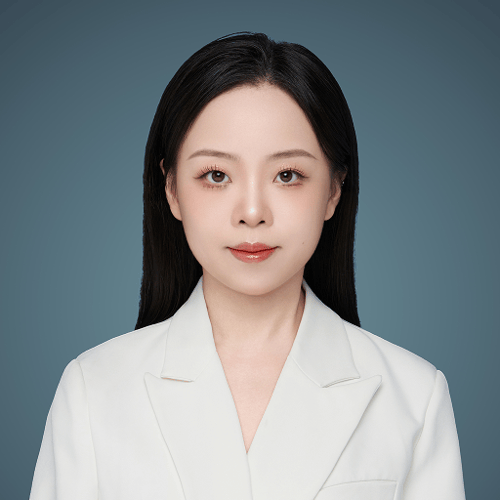 Headshot of Serena Huang