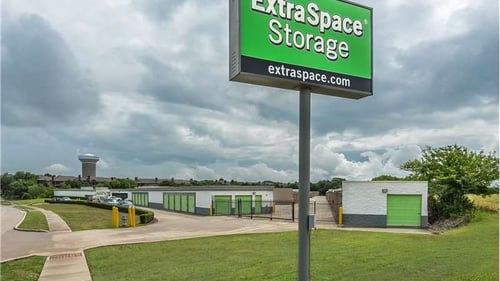 Extra Space Storage