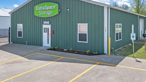 Extra Space Storage