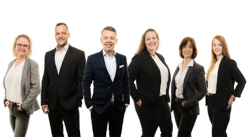 Teambild - AXA Versicherung Alexander Engelmann - Kfz Versicherung in  Leer