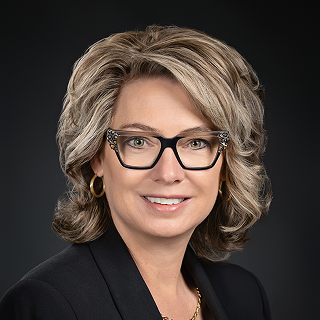 Headshot of Lorelei Ellis Perry