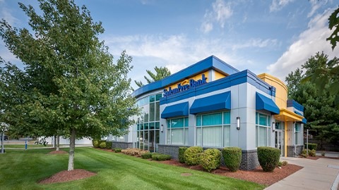 Salem Five Bank in Reading, MA