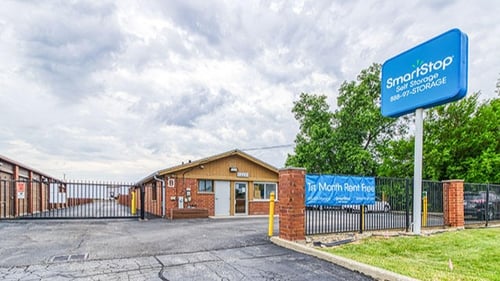 SmartStopSelfStorage-CrestwoodIL-4747CalSagRd