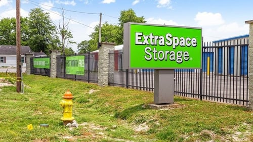 Extra Space Storage
