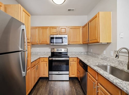 Gourmet Kitchens at Cambridge Square Apartments, Overland Park, KS 66211