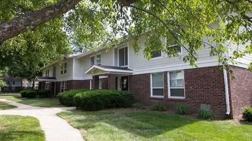 Property Exterior at Summit at Keystone, Indianapolis, IN 46220