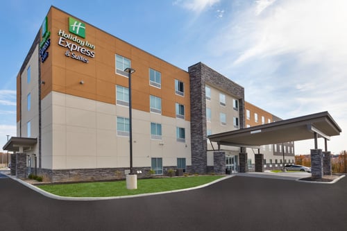 Welcome to Holiday Inn Express & Suites Wooster!