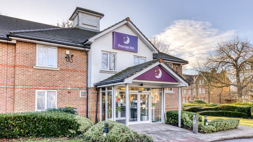 Premier Inn Loughton/Buckhurst Hill hotel exterior