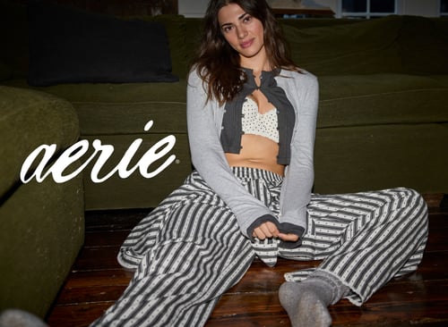woman wearing Aerie clothing