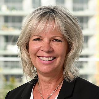 Headshot of Sandra Nass