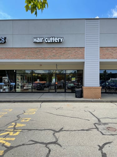 The front entrance of Hair Cuttery at Shops at Windsor Green.