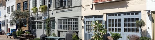 Knight Frank Hyde Park Estate Agents - Hyde Park - Historic cobbled Bathurst Mews in Hyde Park area, London, England, UK