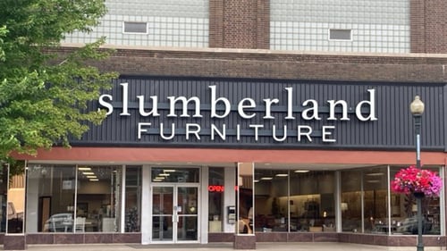 Slumberland Watertown,  SD storefront