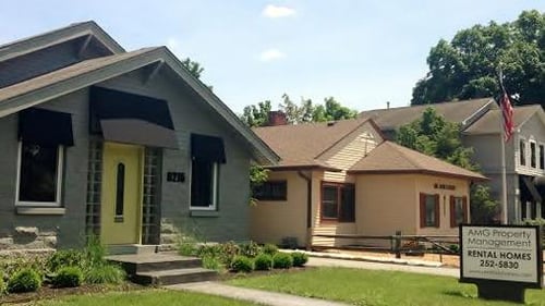 houses in neighborhood