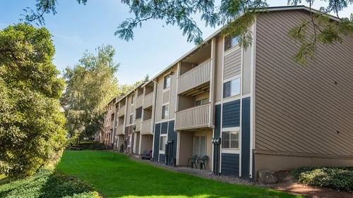 Property exterior at Rolling Hills Apartments in Tualatin, OR 97062