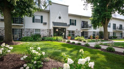 Exterior of New Fountains Apartments