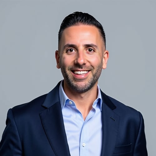 Headshot of Nicholas Esposito, a wealth advisor at Chase
