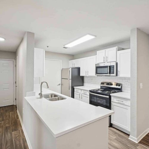 Lake Cameron Apartment | Kitchen