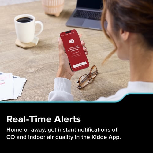 Real-time alerts. Home or away, get instant notifications of CO and indoor air quality in the Kidde app.
