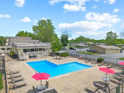 Arbors of Grandview apartments