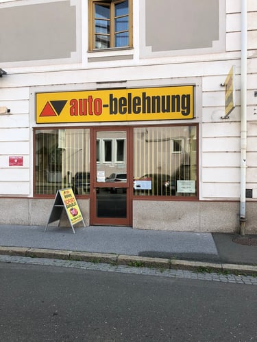 Automobil Pfandleihe GmbH - Autobelehnung - Außenansicht
