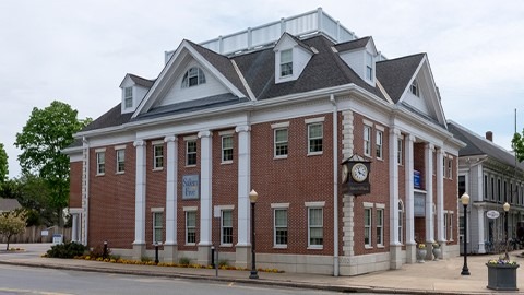 Salem Five Bank in Georgetown, MA