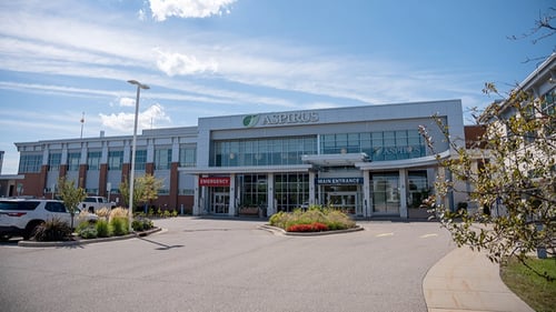 exterior photo to entrance of Aspirus Plover Clinic and Hospital
