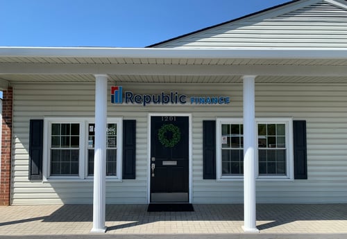 W.Floyd Baker Blvd, SC Republic Finance Branch