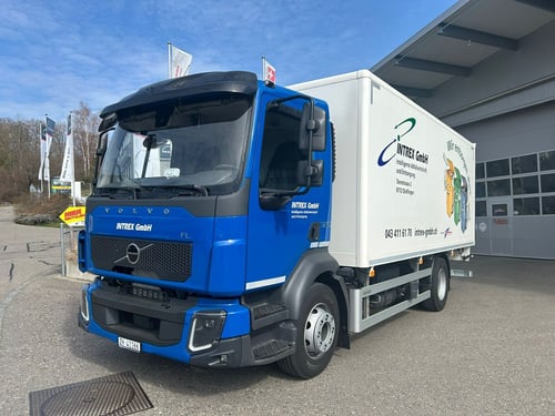 Herzlich Willkommen - unser neuer LKW.