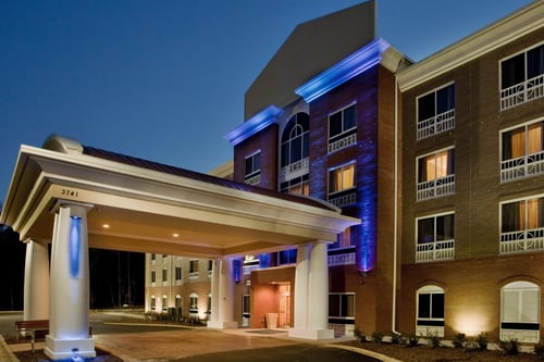 Welcome to the Holiday Inn Express Spartanburg Westgate Mall area