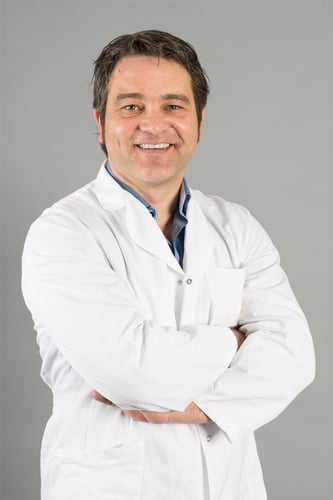 Dr. Johannes Bonomo